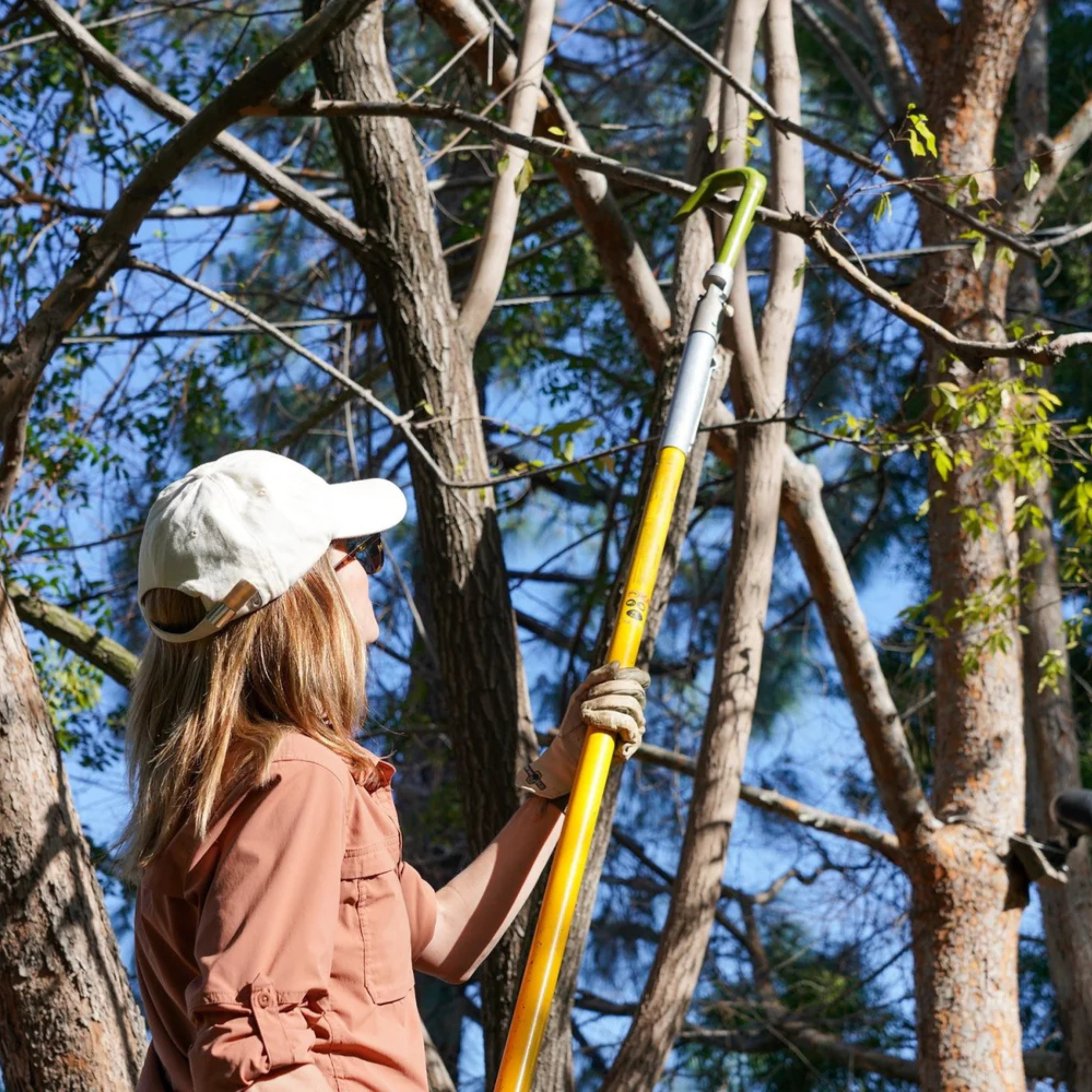 Deviner - Vine/Vegetation Removal Solution from Columbia Safety